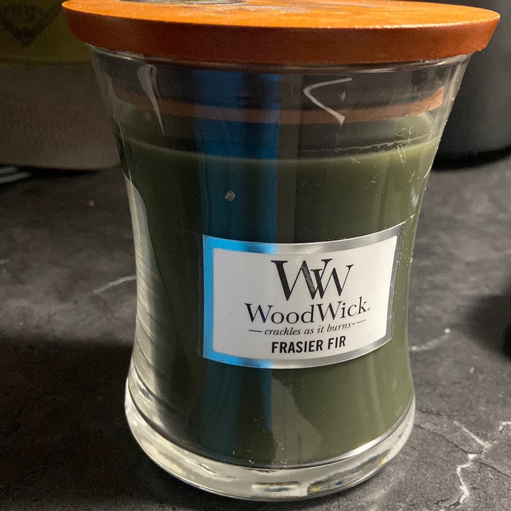 Woodwick small candle